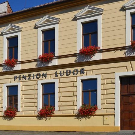 Penzion Ludor Straznice Luaran gambar